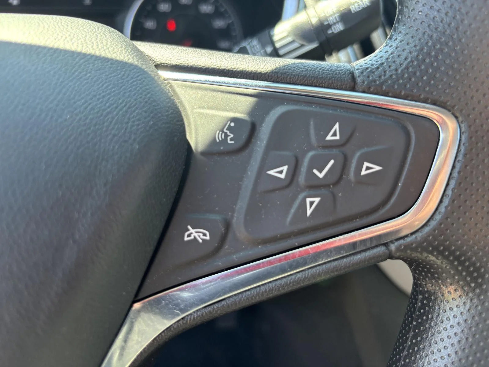 Used 2024 Sterling Gray Metallic Chevrolet LS image 21