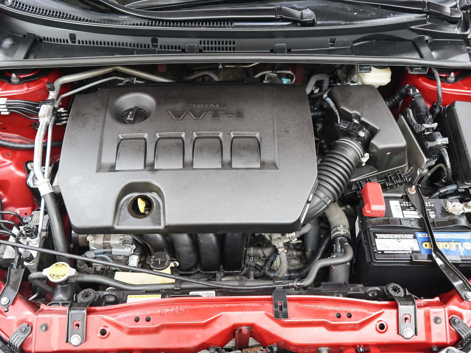Used 2016 Barcelona Red Metallic Toyota LE image 27
