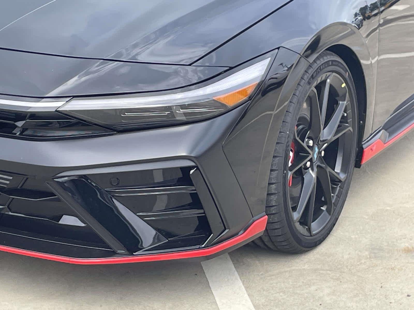 New 2026 Abyss Black Hyundai  image 13