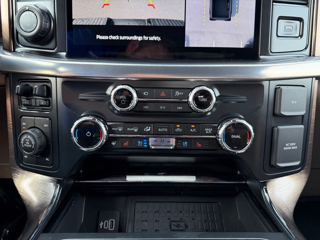 New 2026 Star White Metallic Tri-Coat Ford King Ranch® image 31