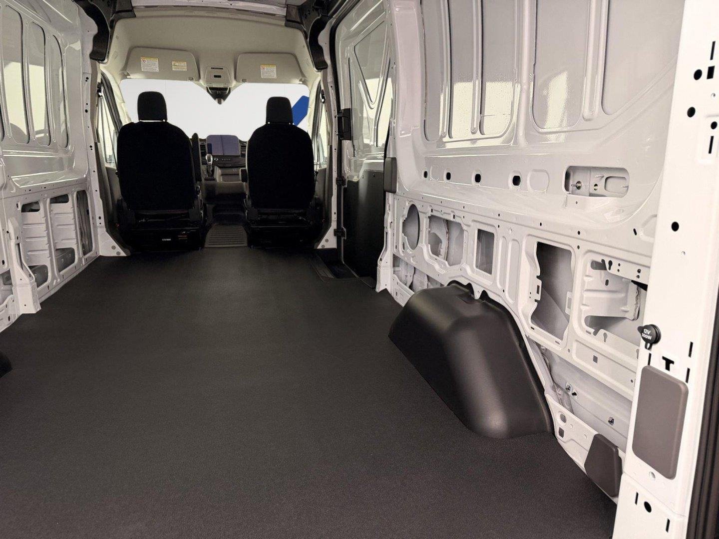 New 2026 Oxford White Ford Cargo Van image 8