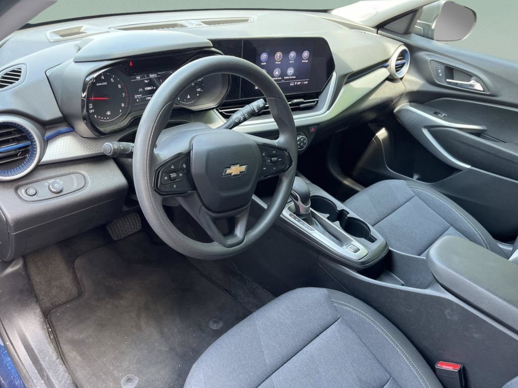 Used 2024 Blue Chevrolet LS image 10
