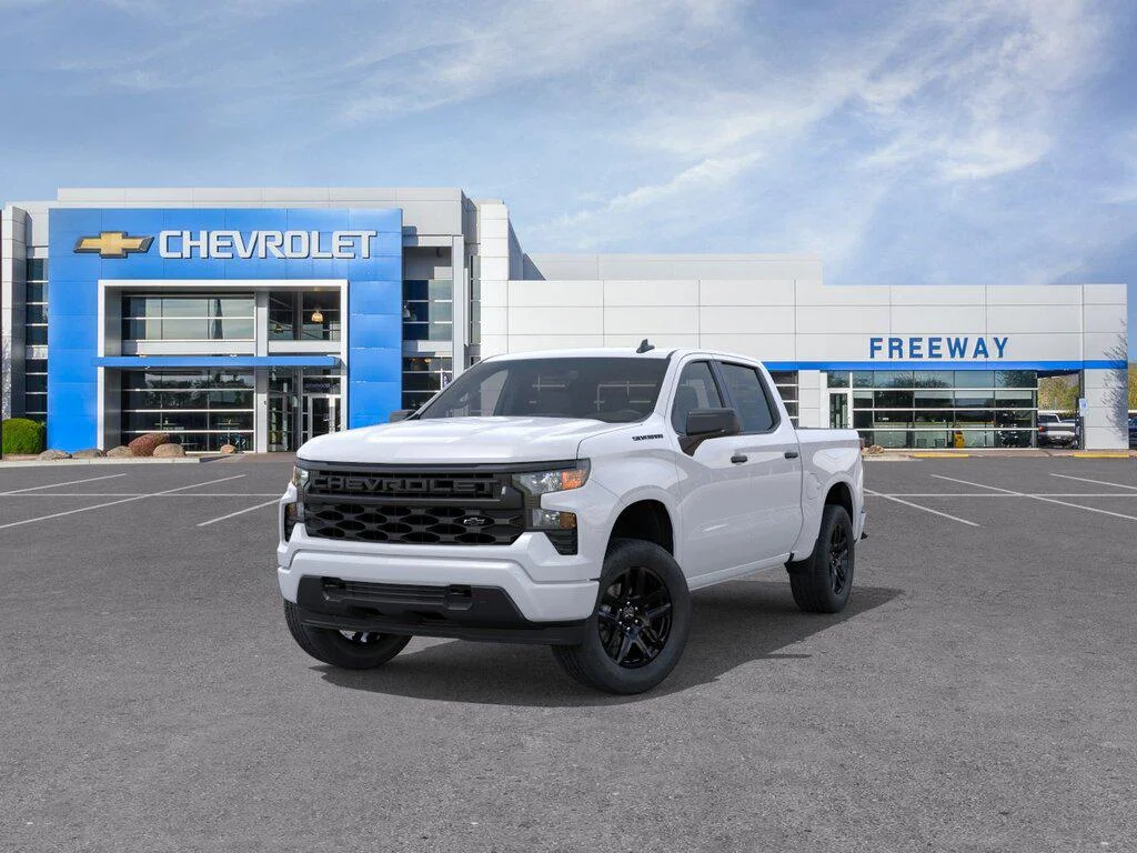 New 2026 Summit White Chevrolet Custom image 8