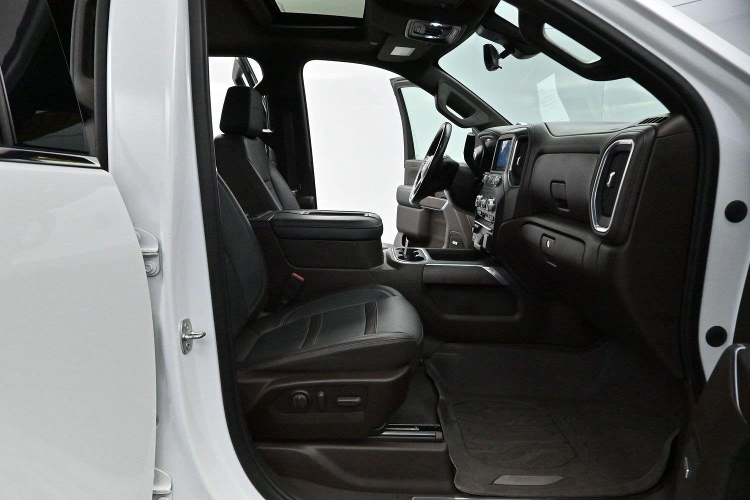 Used 2021 Summit White GMC Denali image 32