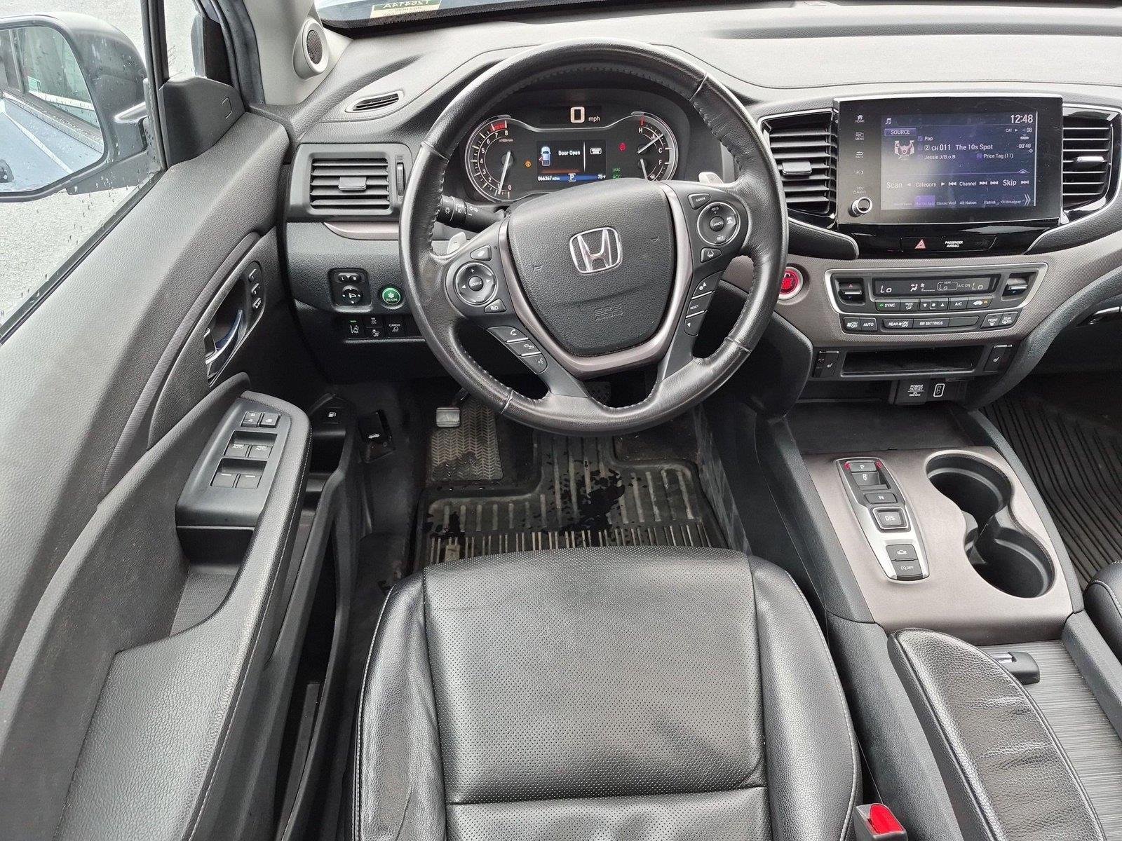 Used 2023 Sonic Gray Pearl Honda RTL image 32