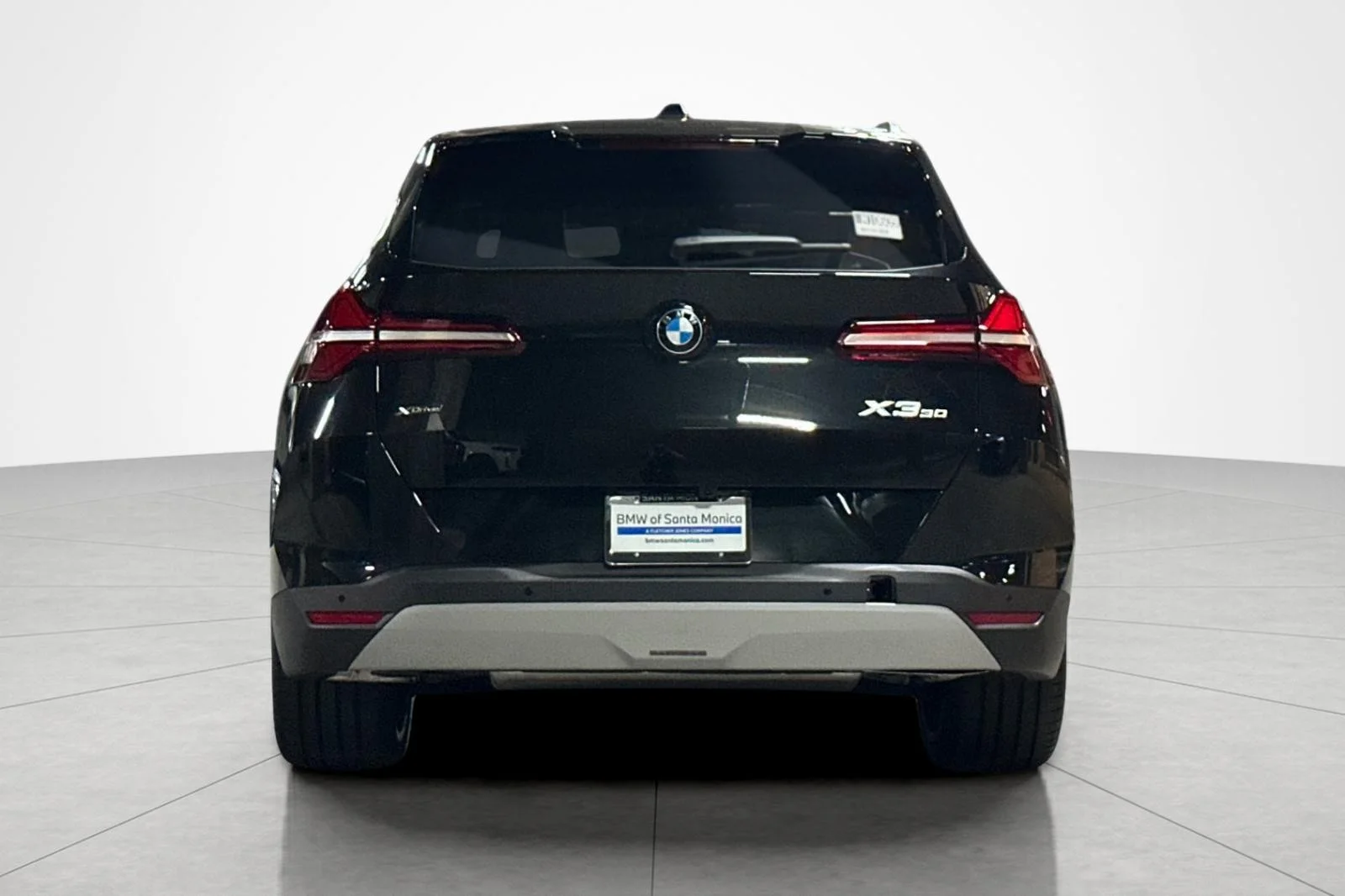 New 2026 Black Sapphire Metallic BMW 30 xDrive image 4