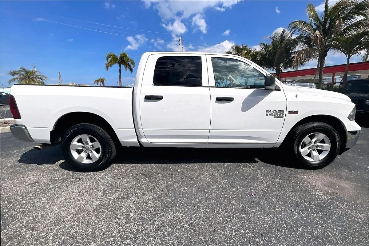 Used 2022  Ram Tradesman Crew Cab 4x2 5