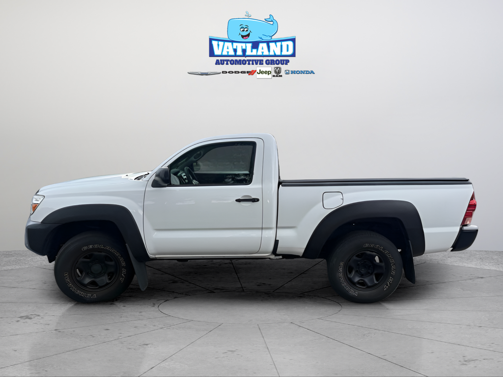 Used 2012 White Toyota Base image 2