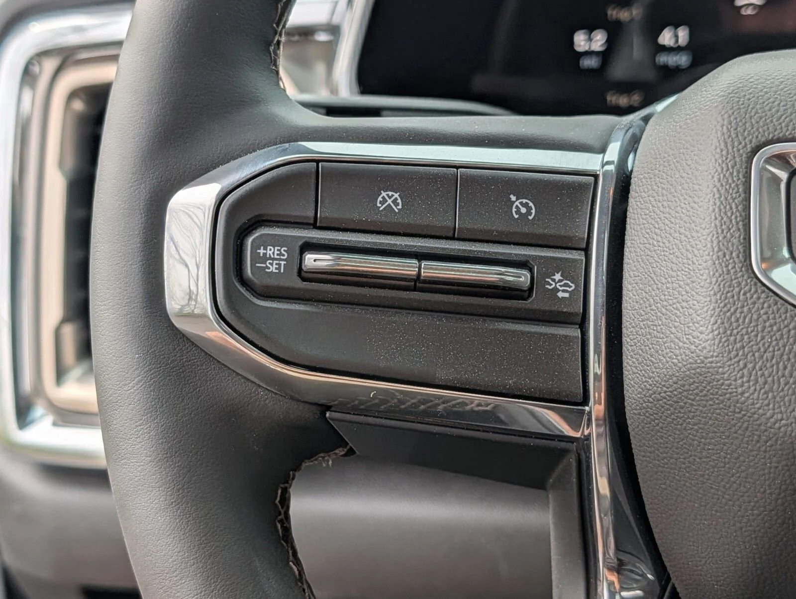 New 2026 Summit White GMC Denali image 33