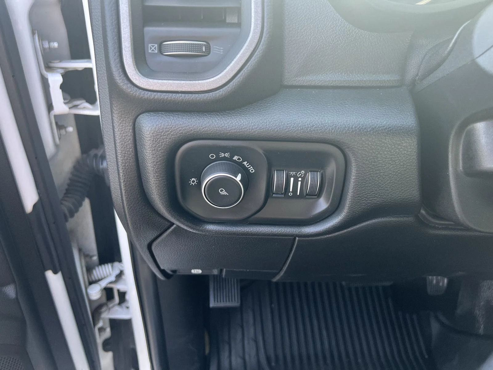 2019 RAM Ram 2500 Pickup Tradesman - Photo 23