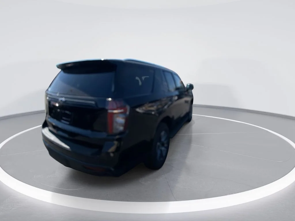 Used 2024 Black Chevrolet Z71 image 8