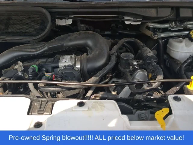 Used 2025 White Ford XL image 39