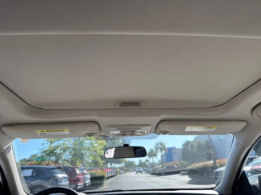 Certified Used 2018 Taffeta White Honda EX image 14