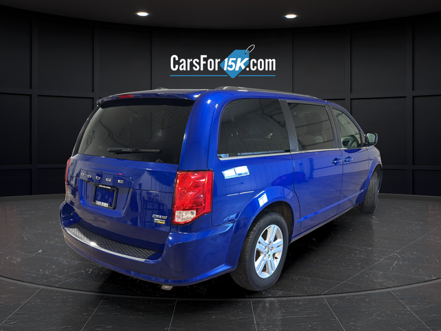 Used 2019 Indigo Blue Clearcoat Dodge  image 7