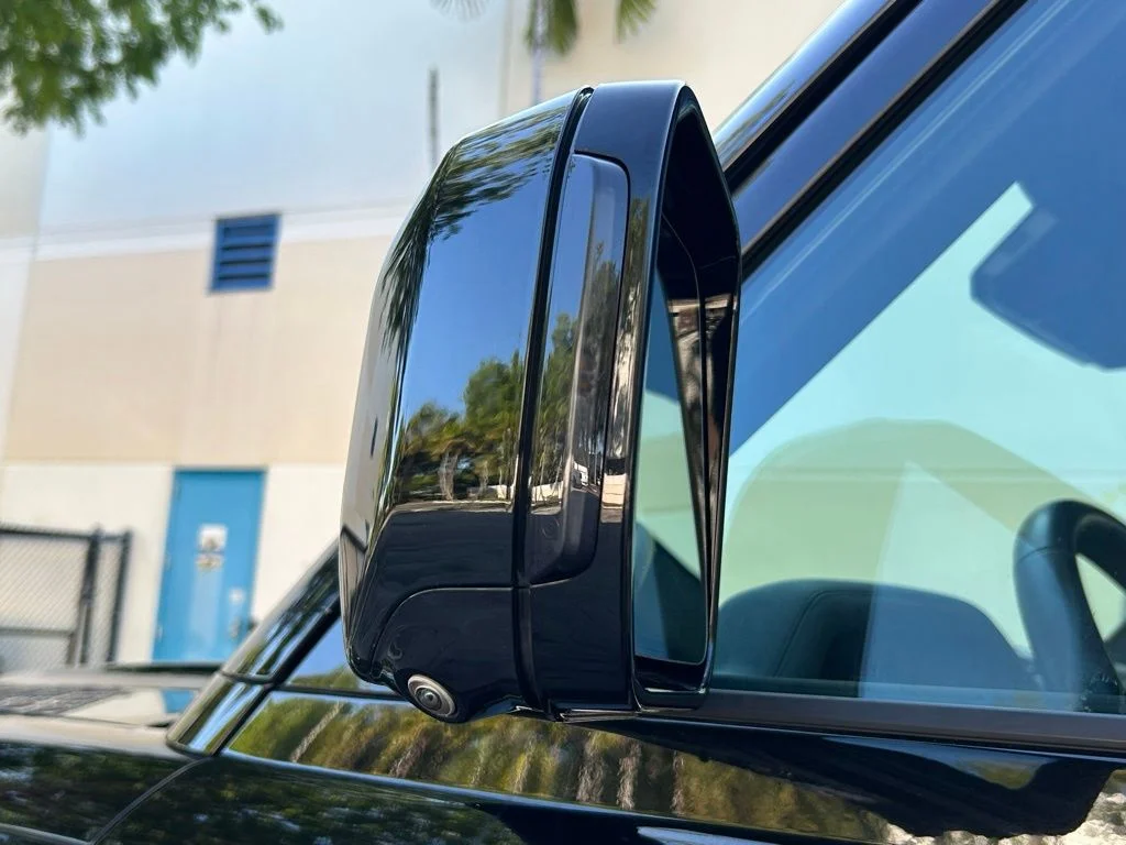 Used 2025 Black Land Rover S image 34