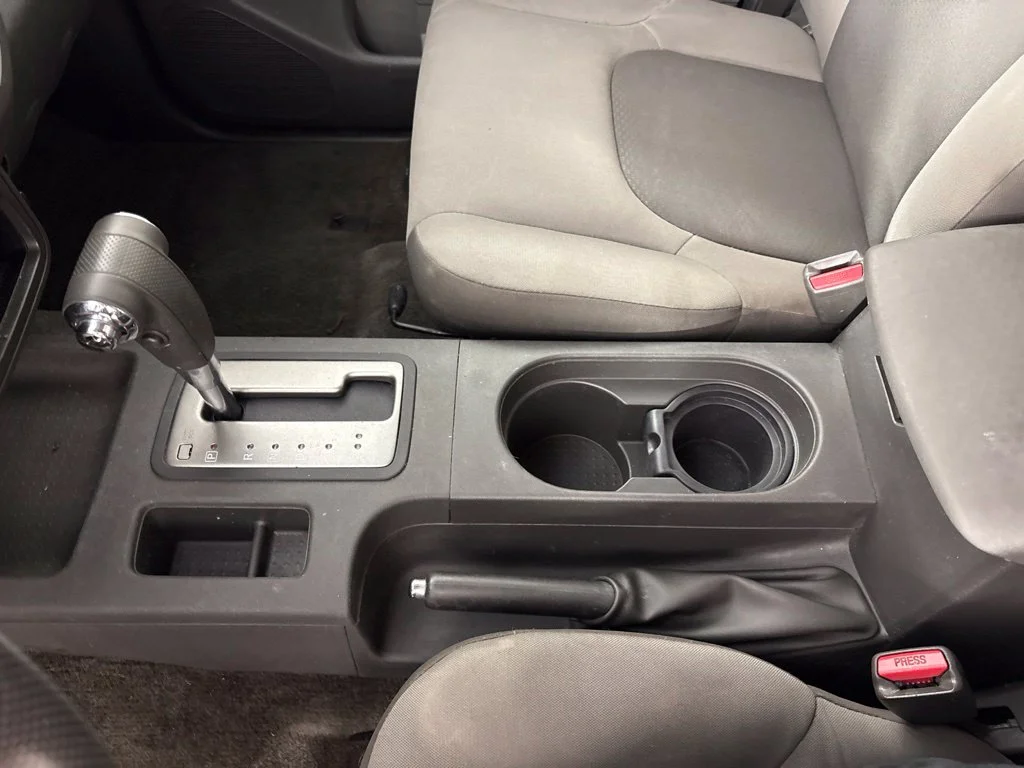Used 2014 Blue Nissan X image 34