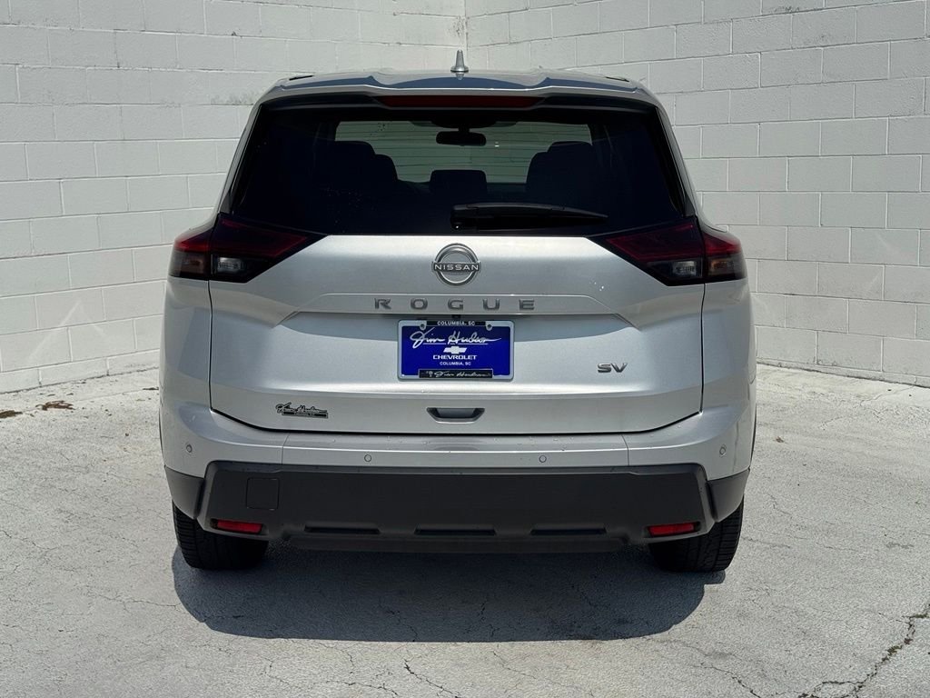 Used 2024 Silver Nissan SV image 11