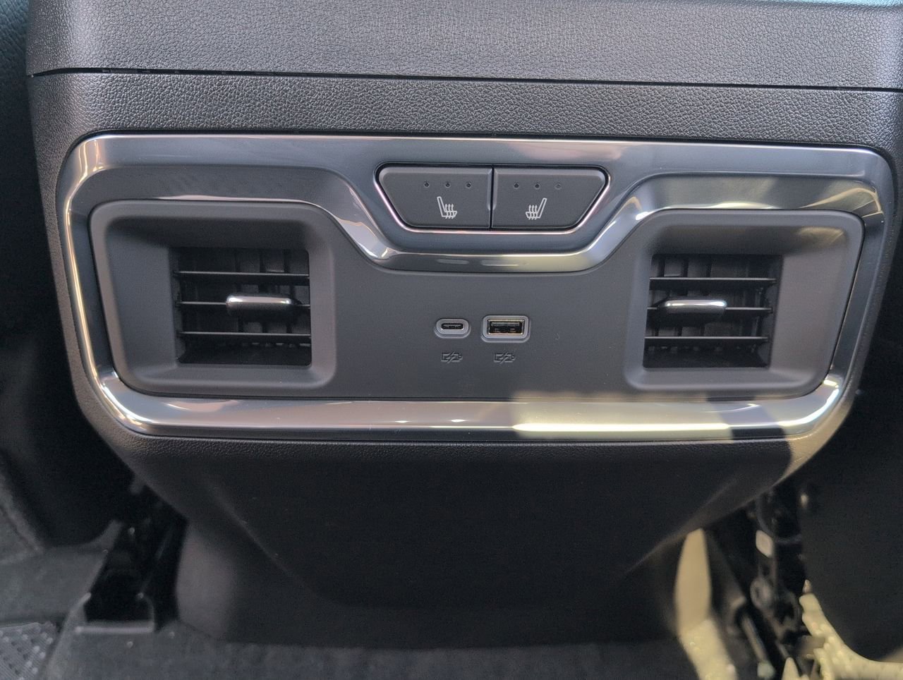 2026 GMC Sierra 2500HD Denali - Photo 22