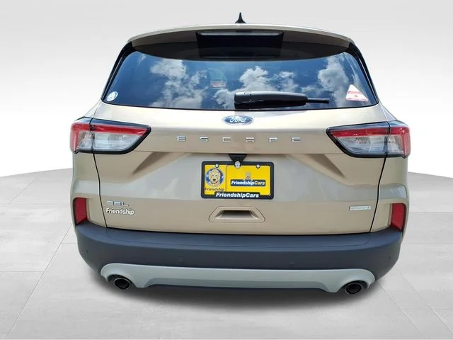 Used 2020 Gold Ford SEL image 7