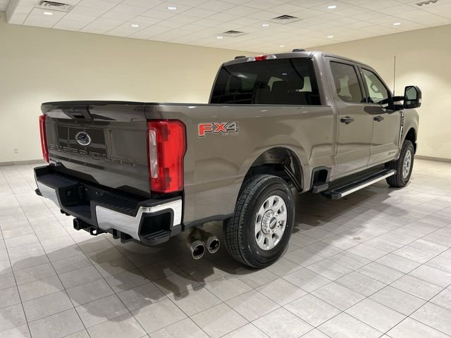 Used 2023 Gray Ford XLT image 5