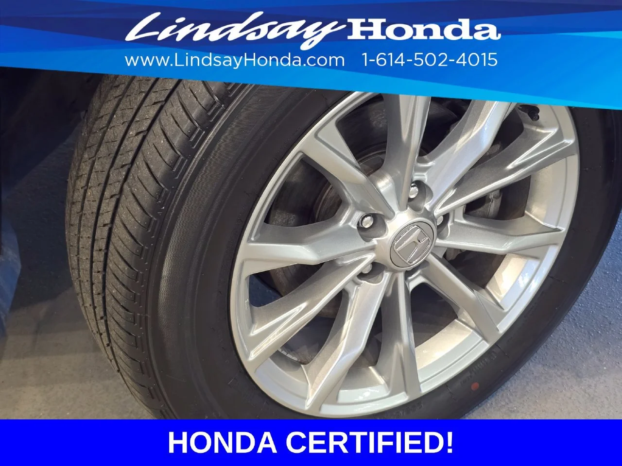 Certified Used 2024 Lunar Silver Metallic Honda EX image 52