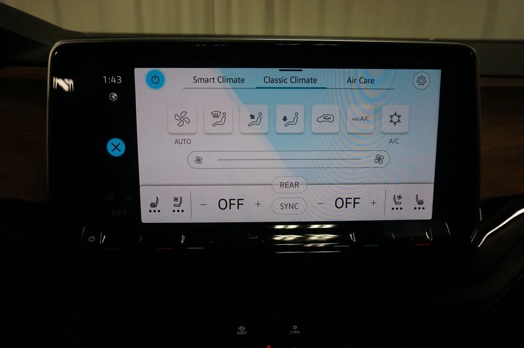 New 2026 Gray Volkswagen 2.0T SE w/Technology image 18