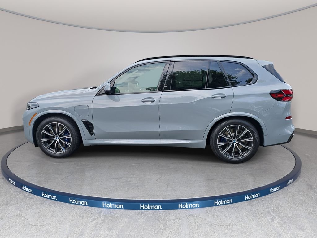 New 2026 Brooklyn Grey Metallic BMW xDrive50e image 8