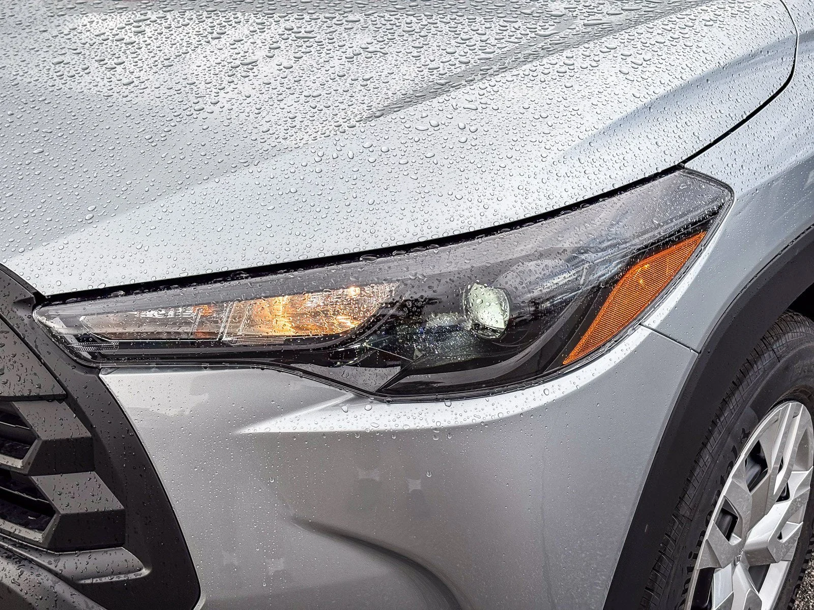 New 2026 Sonic Silver Toyota L image 8