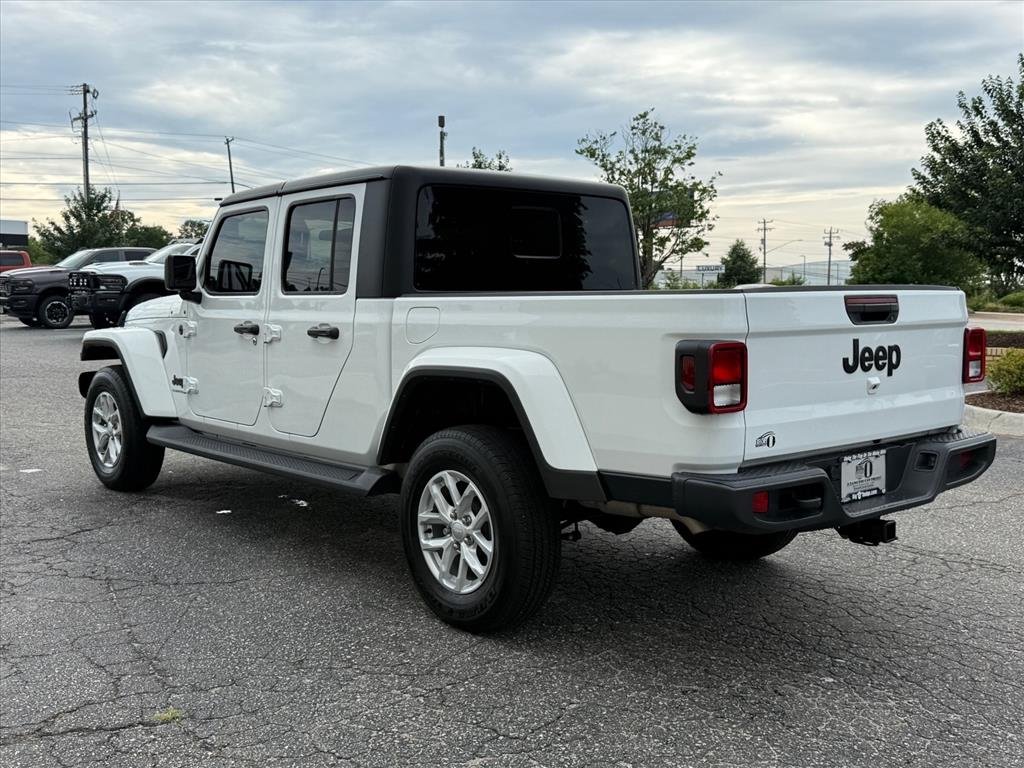 Used 2023 Bright White Clear Coat Jeep Sport S image 5