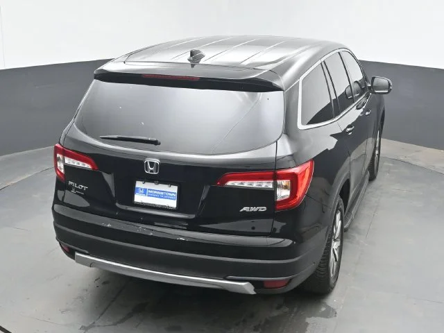 Used 2022 Crystal Black Pearl Honda EX-L image 40