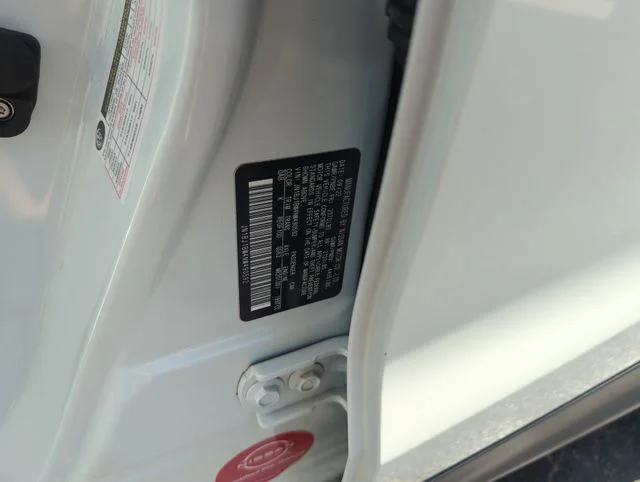 Used 2022 White Nissan SV image 49