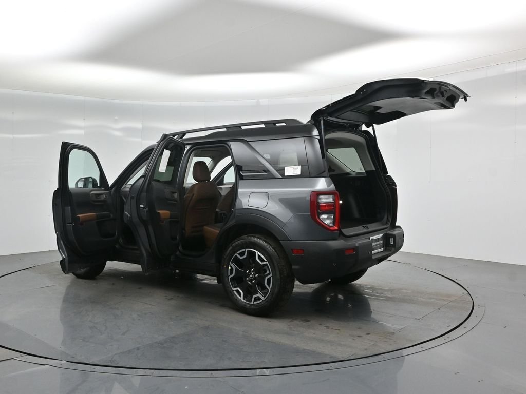 New 2026 Carbonized Gray Metallic Ford Outer Banks image 30