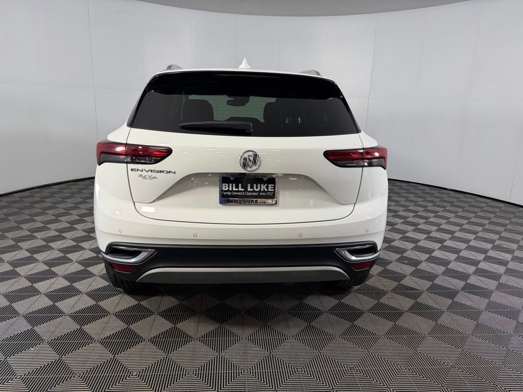 Used 2023 White Buick Preferred image 7
