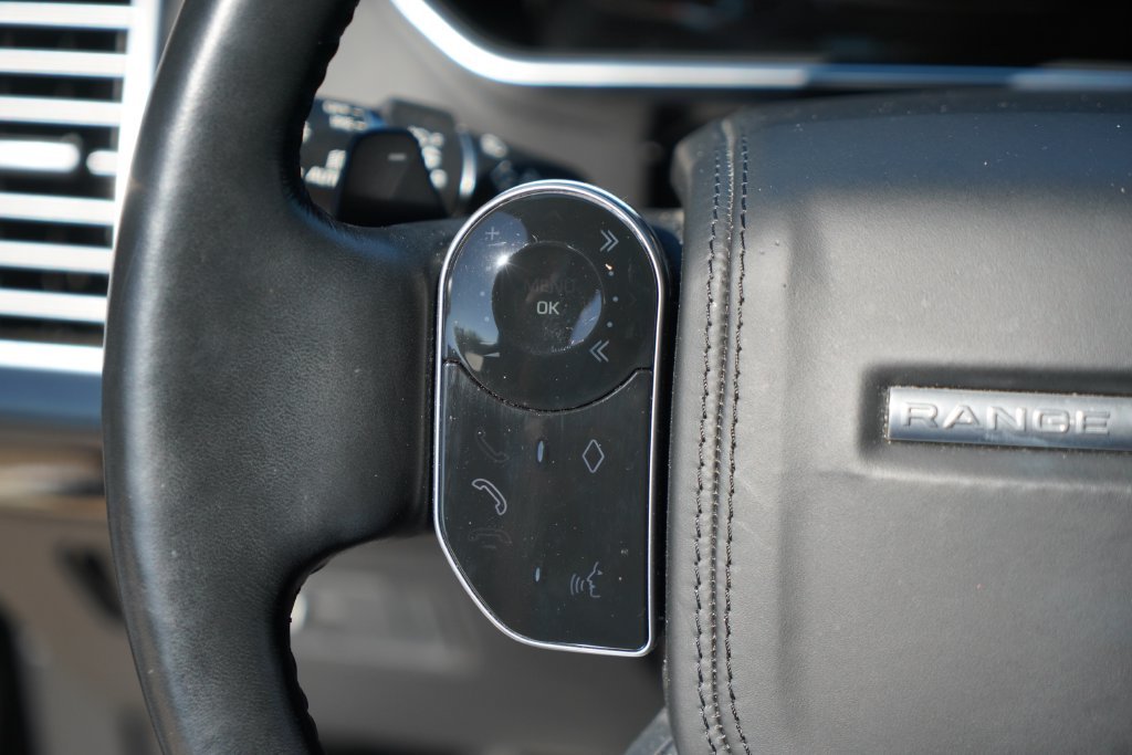 Used 2021 Black Land Rover Westminster image 13