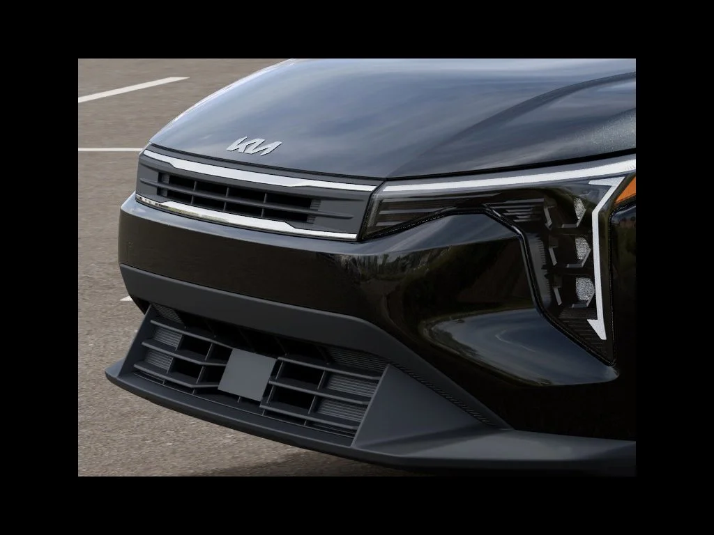 New 2027 Aurora Black Kia LXS image 60