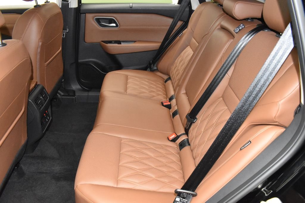 Certified Used 2026 Black Nissan Platinum image 35