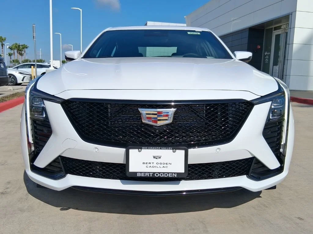 2026 Cadillac CT5 V-Series - Photo 2