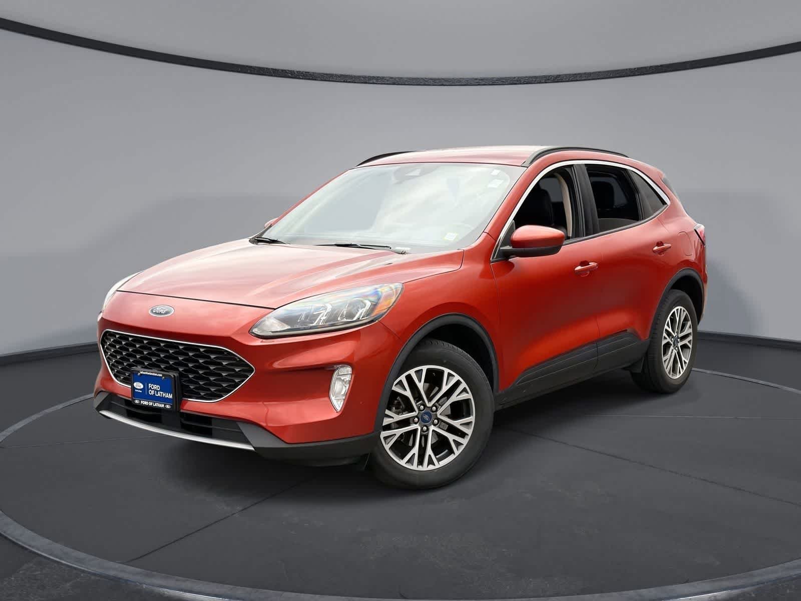 2020 Ford Escape SEL