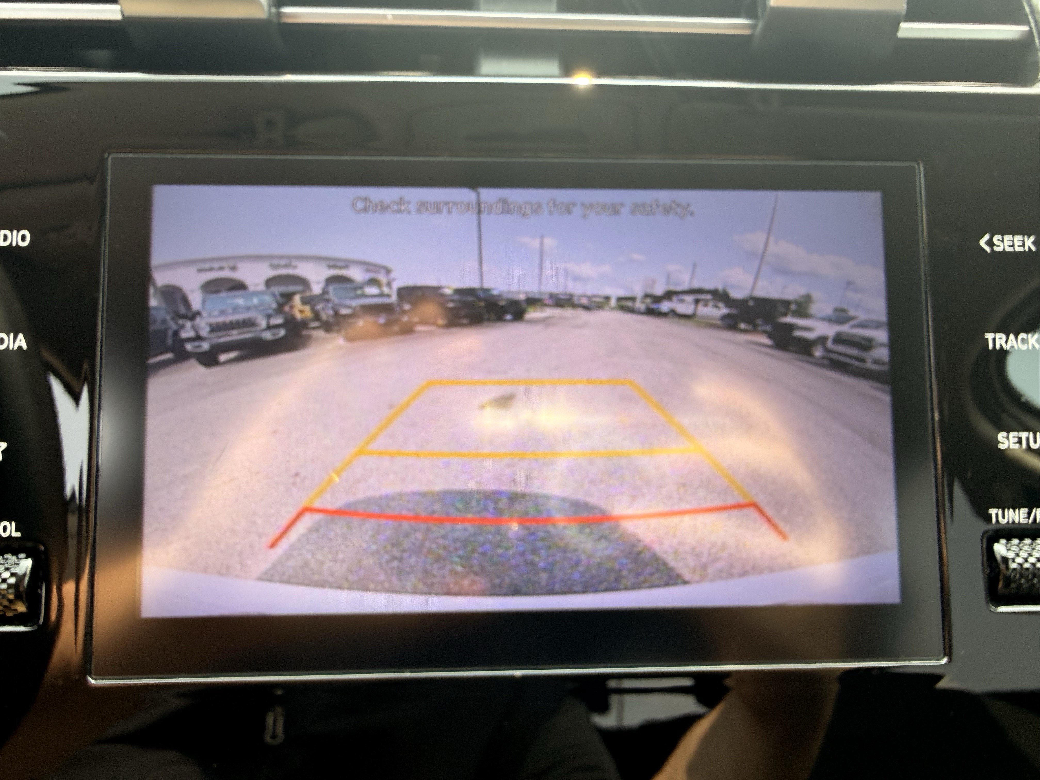 Used 2024 White Pearl Hyundai SEL image 30