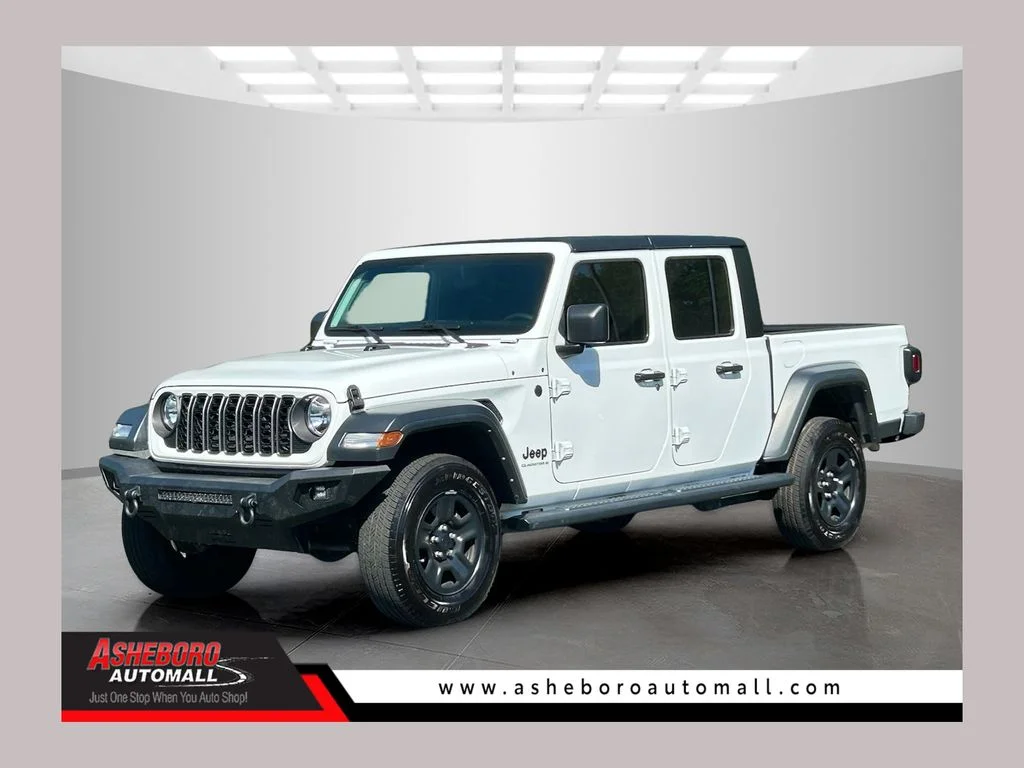 2024 Jeep Gladiator Sport's photo