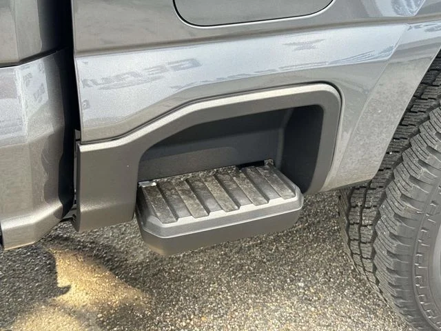 New 2026 Carbonized Gray Metallic Ford F-250® Platinum® image 12