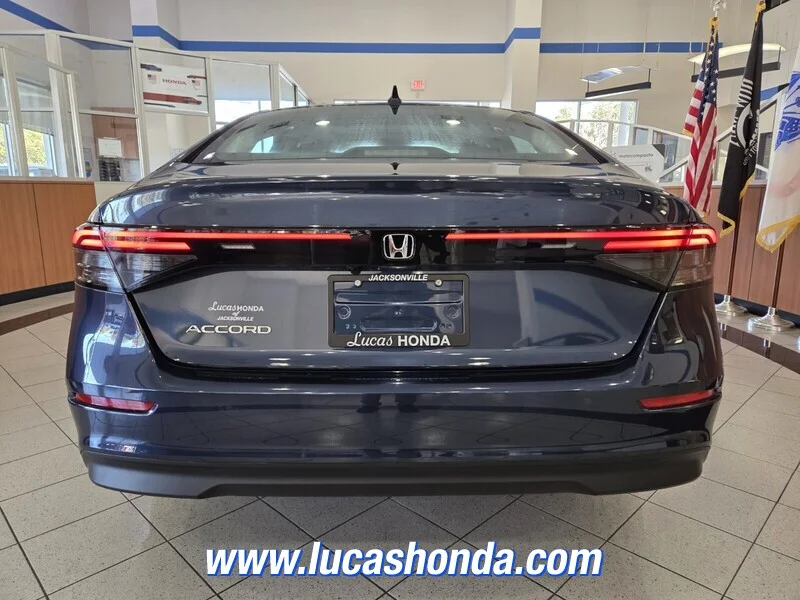 Used 2024 Blue Honda EX CVT image 5