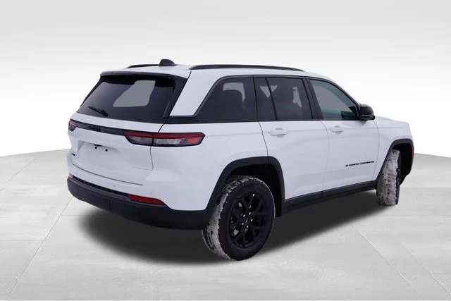 New 2026 Bright White Clearcoat Jeep Laredo image 3