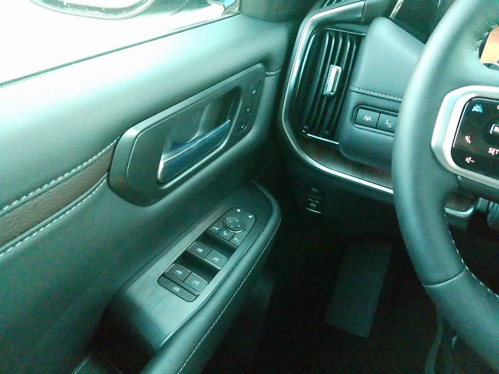 2026 Nissan Armada SL - Photo 54