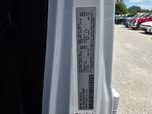 New 2026 Bright White Clear-Coat Exterior Paint Jeep Rubicon X image 20