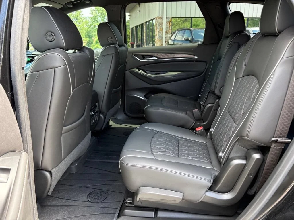 2023 Buick Enclave Avenir - Photo 12
