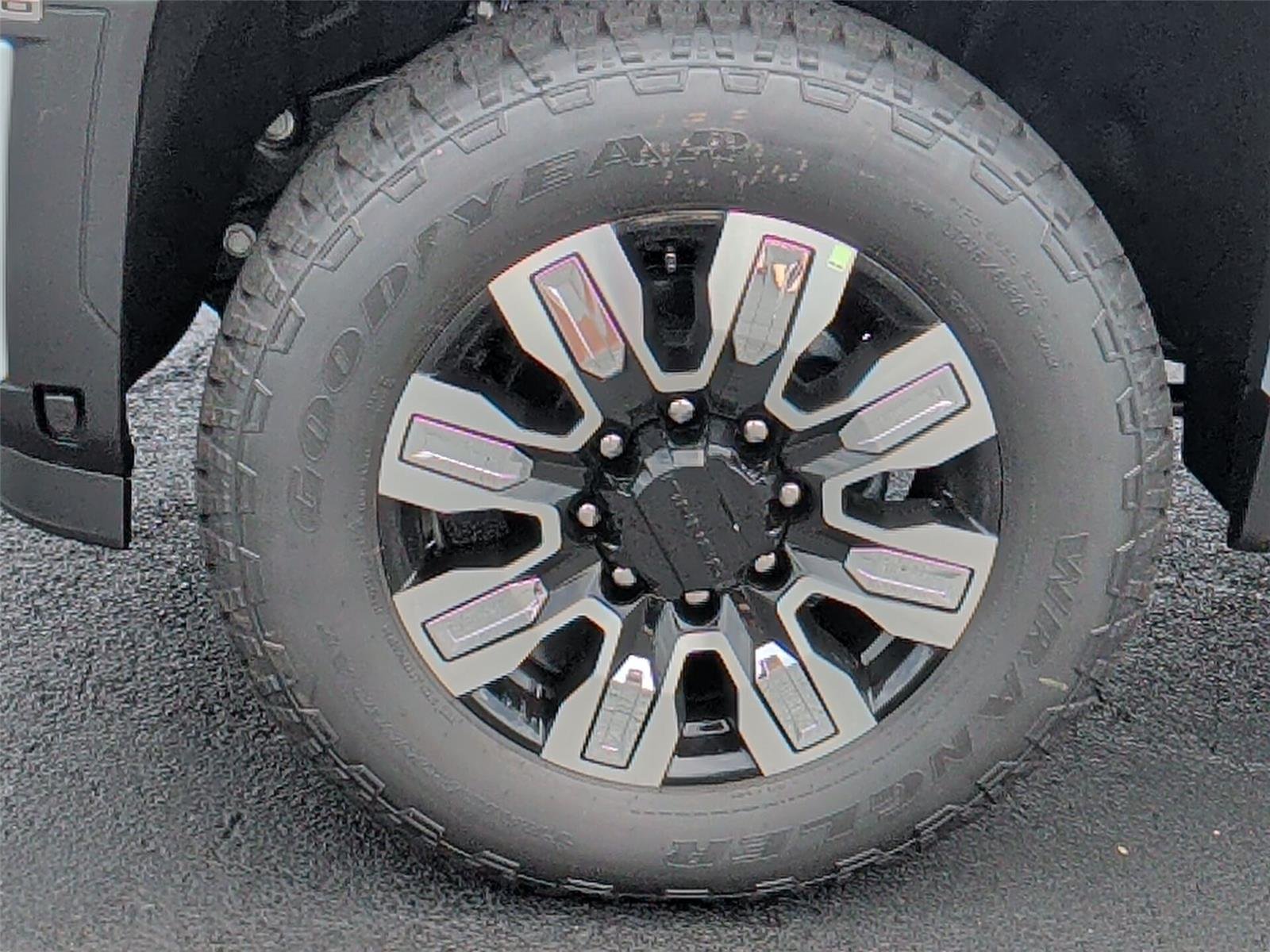 New 2026 Glacier White Tricoat GMC Denali image 10