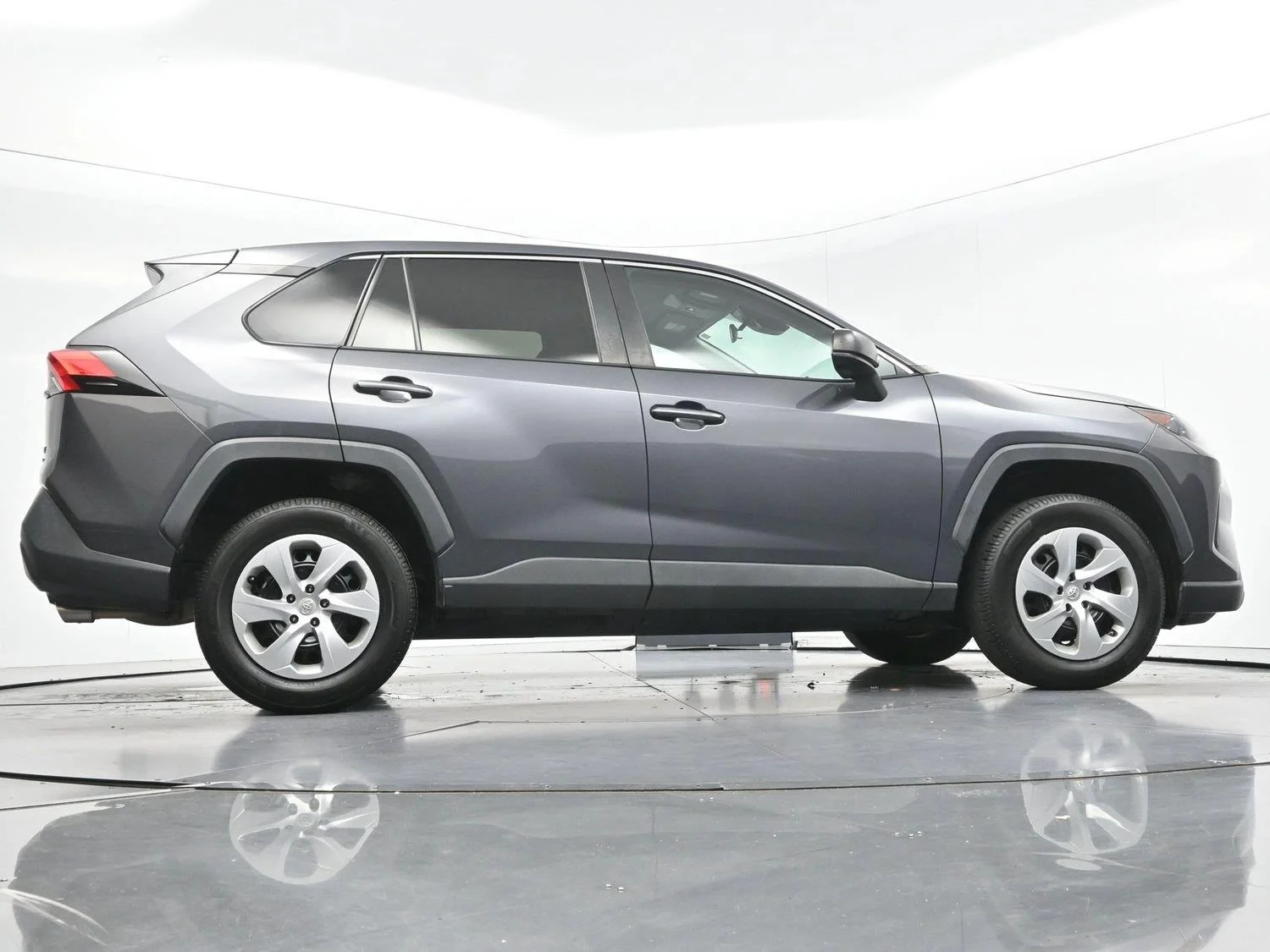 Used 2022 Magnetic Gray Metallic Toyota LE image 49