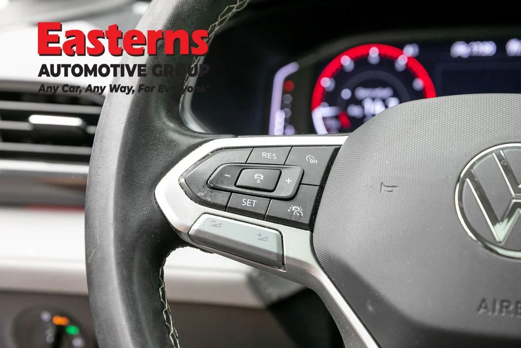 Used 2023 Gray Volkswagen 1.5T SEL image 15