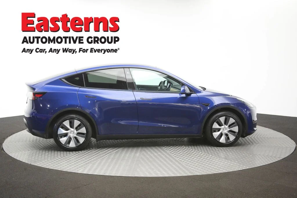 Used 2022 Blue Tesla Long Range image 38